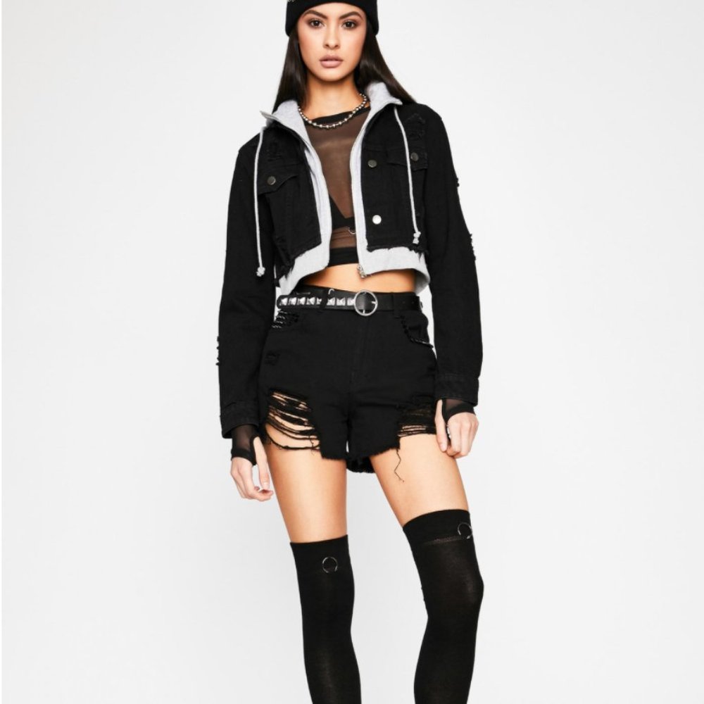 BADDIE GIVE ME CHILLS DENIM JACKET